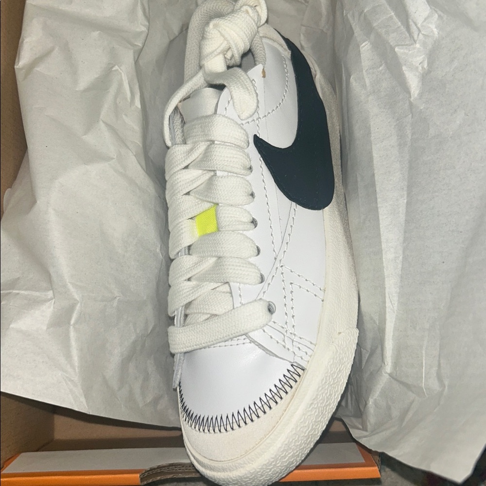 Nike Blazer Low ‘77 Jumbo - Picture 4 of 4